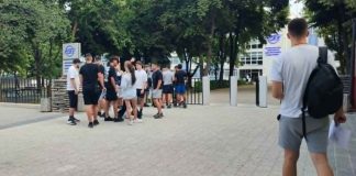 Десетокласниците разсъждаваха върху „Арменци“ и писаха теза на тема „Родина и чужбина“