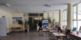 МОН публикува първото класиране за приема в 8. клас