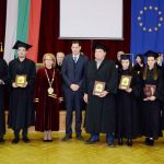 Аграрният дипломира двама първенци на випуска
