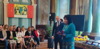 Кметът към удостоените с почетна значка на Пловдив: Духът сте вие, българските учители, поклон!
