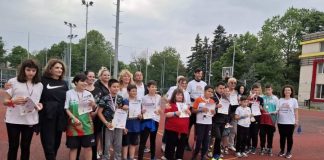Златни медали за атлетите от Ресурсния център